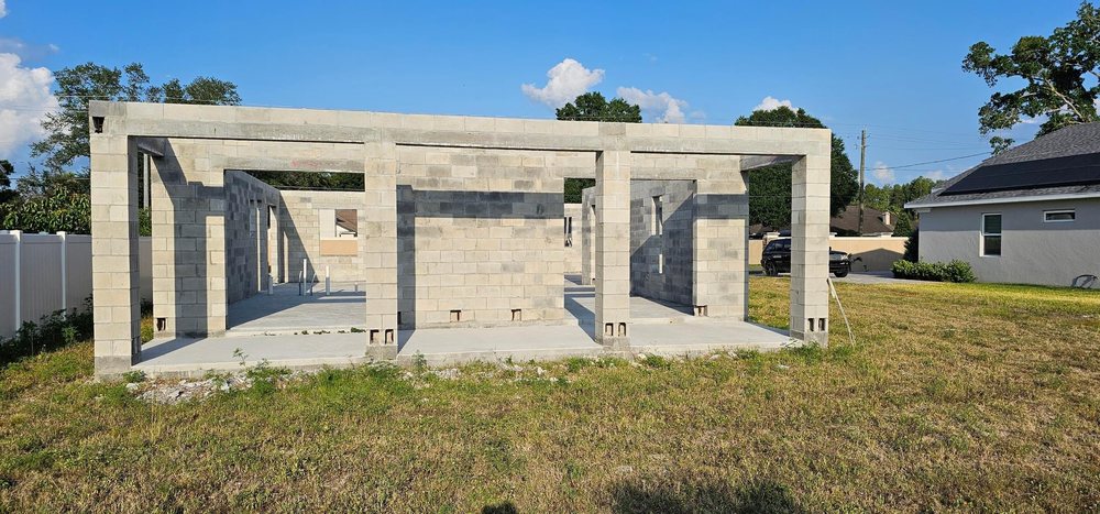 Slide of Hypaer Investments