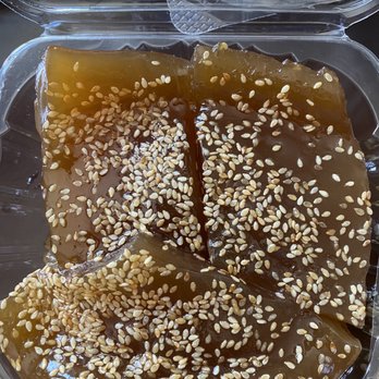 Good Family Bakery - Layering rice cake - Dim Sum Near Me - Brooklyn, New York Good Family Bakery - Layering rice cake - Dim Sum Near Me - Brooklyn, New York