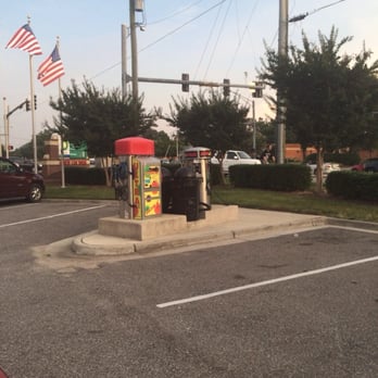 Market Plus - If ya run out of air... - Convenience Stores Near Me - Virginia Beach, Virginia