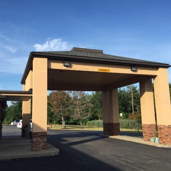 Econo Lodge - Hotels Near Me - Streetsboro, Ohio