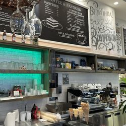 Una Dolce Vita - They even have espresso and cappuccino