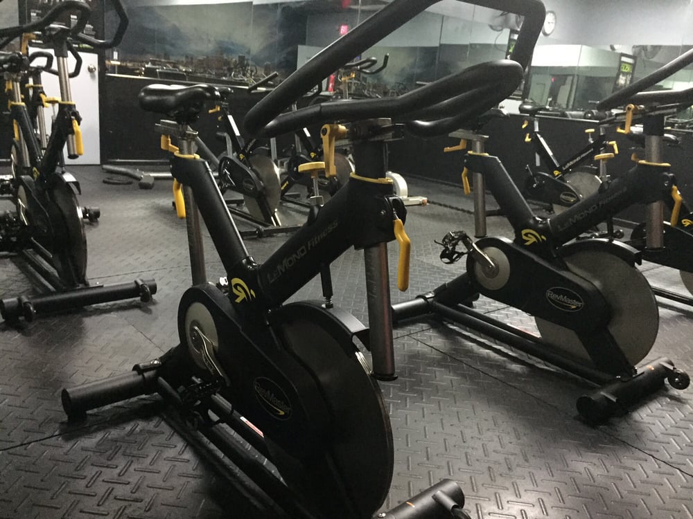 Body Cut Fitness Center Image