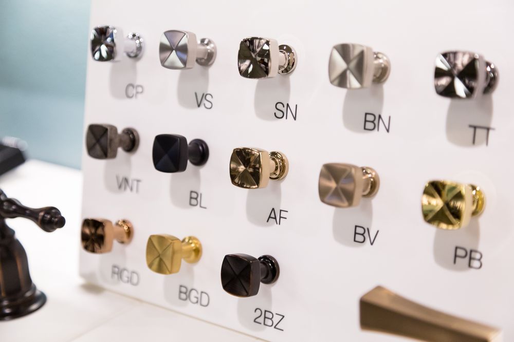 Slide of Dahl's Kitchen and Bath