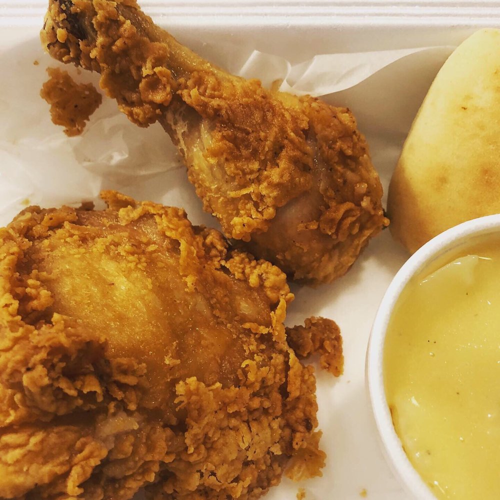 LINDY’S FRIED CHICKEN INC - 23 Photos & 28 Reviews - Southern - 1231 E ...