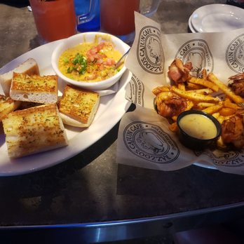 Razzoo's Cajun Cafe - Omg! - Cajun/Creole Near Me - College Station, Texas