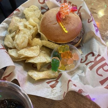 Yak's on the 5 - Kids gummy bear burger - Burgers Near Me - Dunsmuir, California