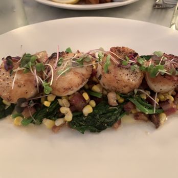 Neptune Oyster - Seared Georges Bank Scallops - Seafood Near Me - Boston, Massachusetts Neptune Oyster - Seared Georges Bank Scallops - Seafood Near Me - Boston, Massachusetts