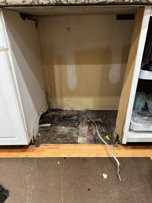 The Original Lakes Appliance & TV