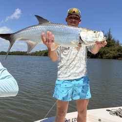 Puerto Rico Magic Tarpon - A very large Tarpon maybe 30+ long and 20+lbs. Beautiful fish.