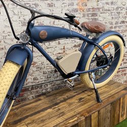 American Iron Cycles - Ray Volt beachen