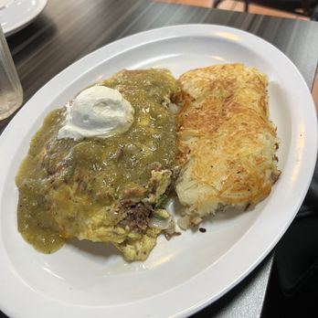 The Nook Breakfast Spot - Machaca Omelette - Breakfast & Brunch Near Me - Lomita, California