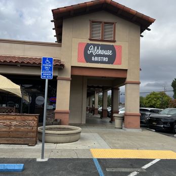 Alehouse & Bistro - Outside - Wine Bars Near Me - Gilroy, California
