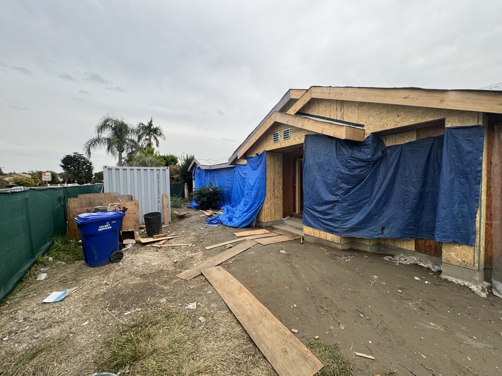 Slide of Gorilla Builders