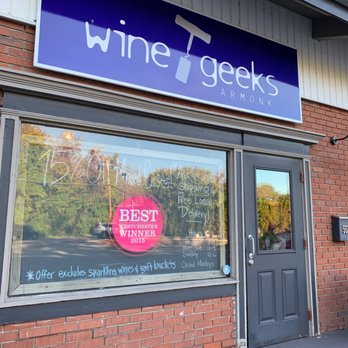 WINE GEEKS ARMONK - the front of the building - Beer, Wine & Spirits Near Me - Armonk, New York WINE GEEKS ARMONK - the front of the building - Beer, Wine & Spirits Near Me - Armonk, New York