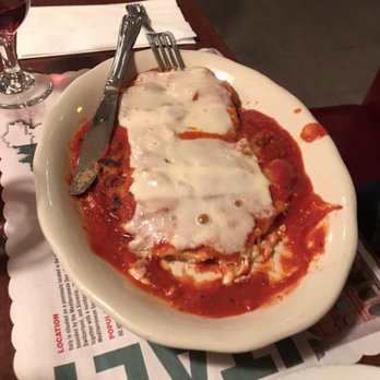 Bruno's - Chicken parmigiana - Italian Near Me - Santa Monica, California Bruno's - Chicken parmigiana - Italian Near Me - Santa Monica, California