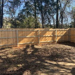 Pensacola Roofing and Fencing  - New fence!