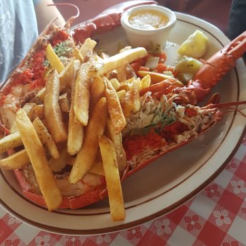 The Chowder House - Lobster which was meh - Seafood Near Me - Neils Harbour, Nova Scotia The Chowder House - Lobster which was meh - Seafood Near Me - Neils Harbour, Nova Scotia