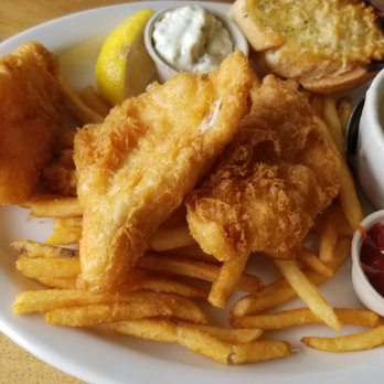 The Harbor Hut - fish and chips with chowder - Seafood Near Me - Morro Bay, California The Harbor Hut - fish and chips with chowder - Seafood Near Me - Morro Bay, California