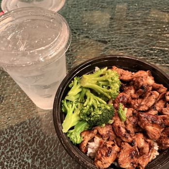 Ipo Hawaiian BBQ - Chicken and broccoli - Hawaiian Near Me - Poway, California Ipo Hawaiian BBQ - Chicken and broccoli - Hawaiian Near Me - Poway, California