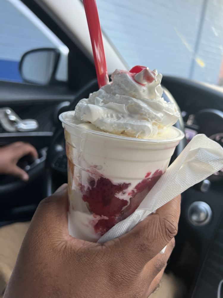 Eddie's Frozen Custard Logo