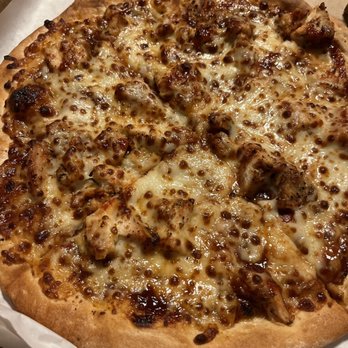 Chicago Pizza And Pasta - BBQ Chicken Thin Crust Pizza - Pizza Near Me - Arlington, Texas