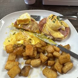 Delicious eggs Benedict Delicious eggs Benedict