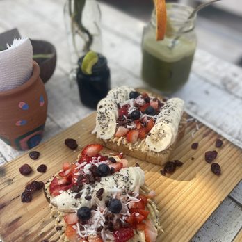 Elixir Spot - Charcoal shot, fresh juice and sweet treat bread - Juice Bars & Smoothies Near Me - Puerto Vallarta, JAL