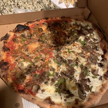 OAKWOOD PIZZA BOX - Updated August 2024 - 165 Photos & 259 Reviews