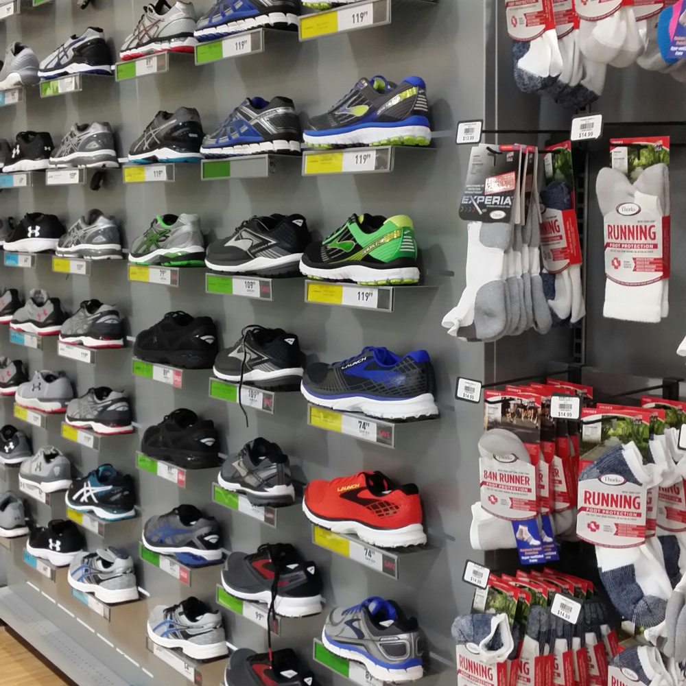 DICK'S Sporting Goods - Soo many shoes - Sports Wear Near Me - Palm Desert, California DICK'S Sporting Goods - Soo many shoes - Sports Wear Near Me - Palm Desert, California