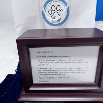 Mobile Pet Cremations - Photo Urn - Pet Cremation Services Near Me Mobile Pet Cremations - Photo Urn - Pet Cremation Services Near Me