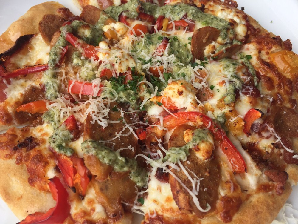 BOSTON PIZZA 35 Photos & 25 Reviews Pizza 180 Mayfield Common NW