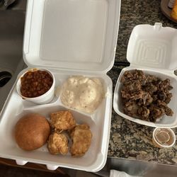 Charlie's Chicken - 3 Chunk Dinner with mashed potatoes and gravy and baked beans. 1/2 pint of chicken livers