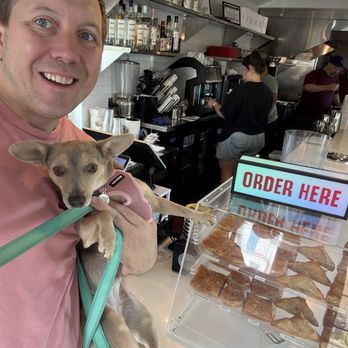Cafe Conmigo - Coffee & Tea Near Me - New Orleans, Louisiana