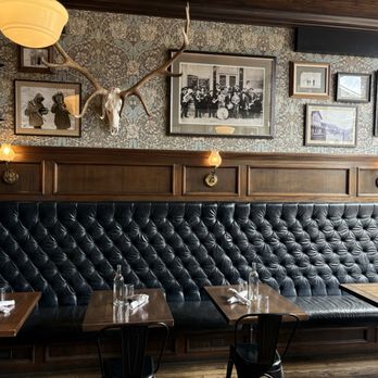 Public House - Pubs Near Me - Crested Butte, Colorado Public House - Pubs Near Me - Crested Butte, Colorado