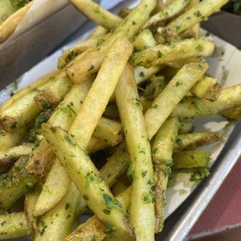 Gott's Roadside - Garlic Fries - Salad Near Me - Walnut Creek, California