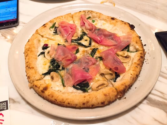 800 Degrees Neapolitan Pizzeria NEWoMan by null