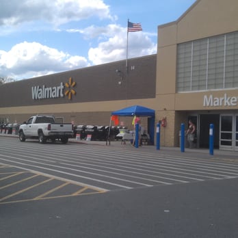 Walmart Supercenter - Storefront - Department Stores Near Me - Claremont, New Hampshire