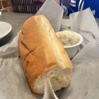 Harry's Seafood Bar & Grille - Bread and butter - American Near Me - Ocala, Florida