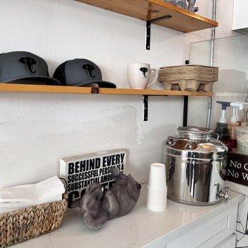 Black Elephant Coffee - Burbank - Customer counter - Coffee & Tea Near Me - Burbank, California