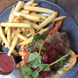 Flock Kitchen & Bar - Steak sandwich
