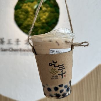 ChiCha San Chen - Bubble Milk Tea - Bubble Tea Near Me - Beaverton, Oregon