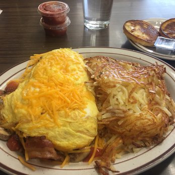 Ginger's Restaurant - Coffee & Tea Near Me - Raytown, Missouri