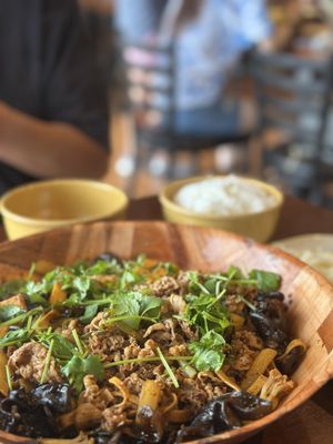 Julie's Noodles by null