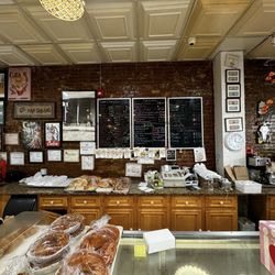 Las Cubanitas Bake Shop
