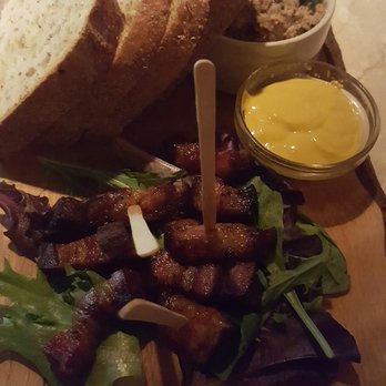 Les Soeurs Grises - Bacon and cretons - Burgers Near Me - Montreal, Quebec