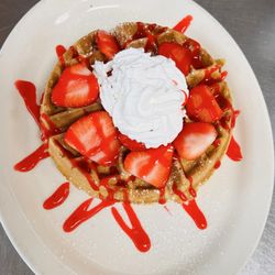 Exquisite Skillet Pancake house - Strawberry Wafle