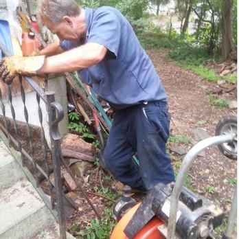 Local Guy Plumbing Drain service - Dave came and dug up my tree clogged waste pipe. A dirty job, but well done! - Plumbing Near Me - Lake Peekskill, New York Local Guy Plumbing Drain service - Dave came and dug up my tree clogged waste pipe. A dirty job, but well done! - Plumbing Near Me - Lake Peekskill, New York