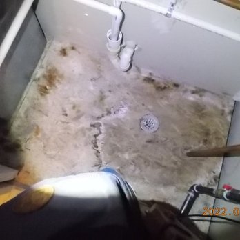 House 2 Home Inspections - Evidence of an old water heater leak. - Home Inspectors Near Me - Union, Kentucky House 2 Home Inspections - Evidence of an old water heater leak. - Home Inspectors Near Me - Union, Kentucky