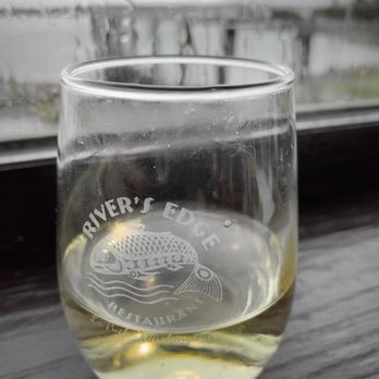 River's Edge Restaurant - a glass of wine - Seafood Near Me - La Push, Washington River's Edge Restaurant - a glass of wine - Seafood Near Me - La Push, Washington