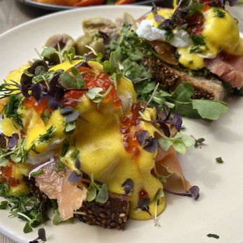Papille Gustative - Smoked Salmon Benedict. - Coffee & Tea Near Me - Santa Monica, California Papille Gustative - Smoked Salmon Benedict. - Coffee & Tea Near Me - Santa Monica, California